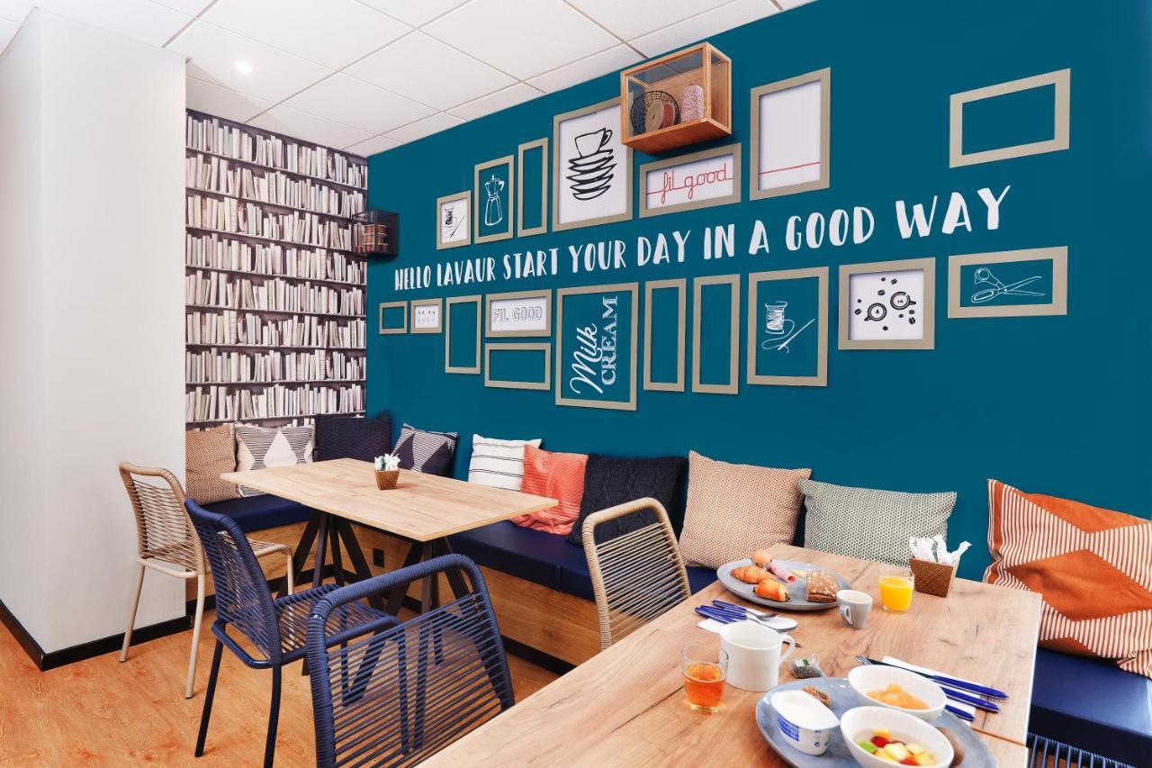 ホテル Ibis Styles Toulouse Lavaur エクステリア 写真