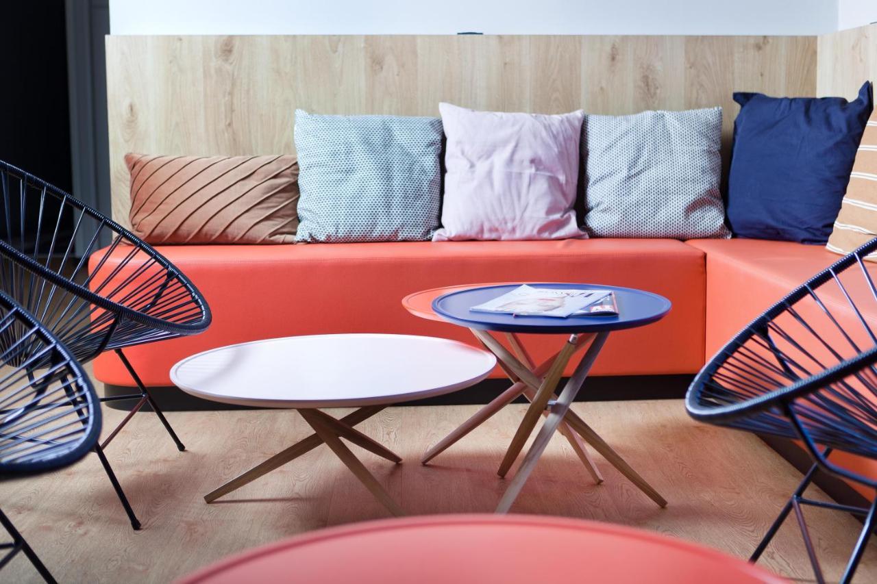 ホテル Ibis Styles Toulouse Lavaur エクステリア 写真