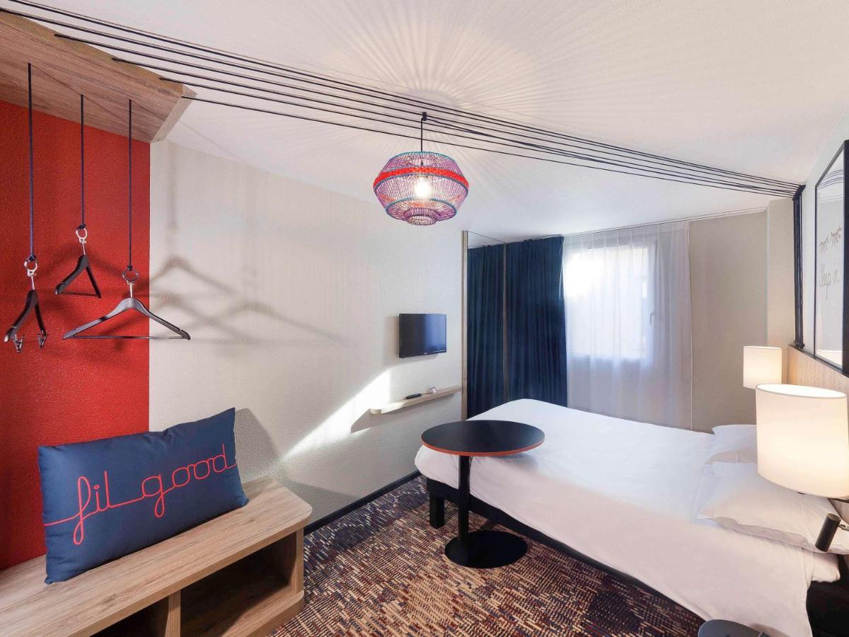 ホテル Ibis Styles Toulouse Lavaur エクステリア 写真