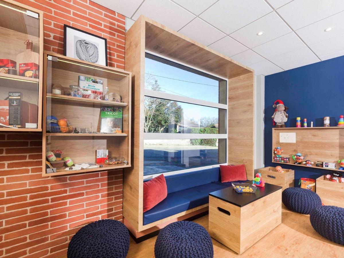 ホテル Ibis Styles Toulouse Lavaur エクステリア 写真