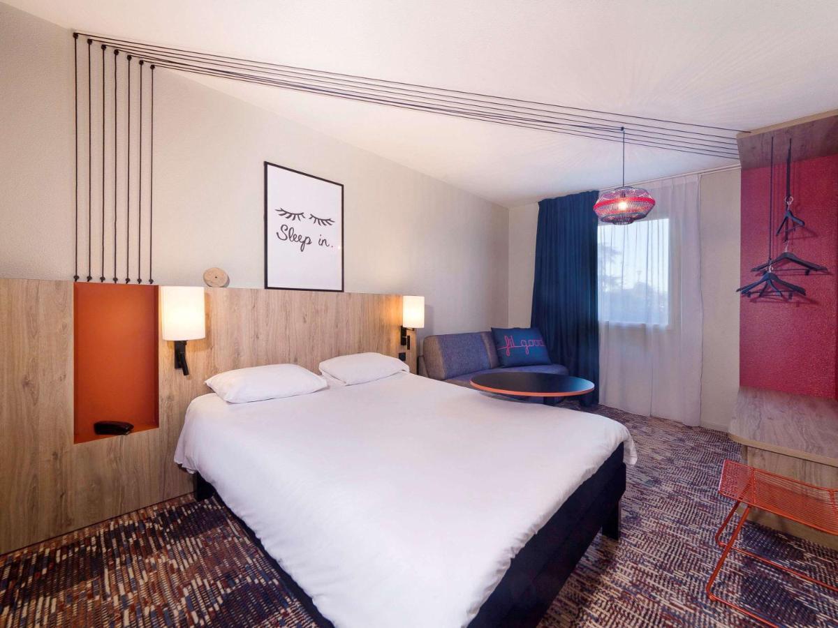 ホテル Ibis Styles Toulouse Lavaur エクステリア 写真